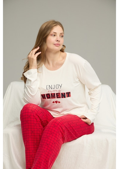 Siyah İnci Curve Büyük Beden Battal Boy Pamuklu Pijama Takım25240791 Ekru Siyah İnci Curve Büyük Beden Battal Boy Pamuklu Pijama Takım25240791 Ekru
