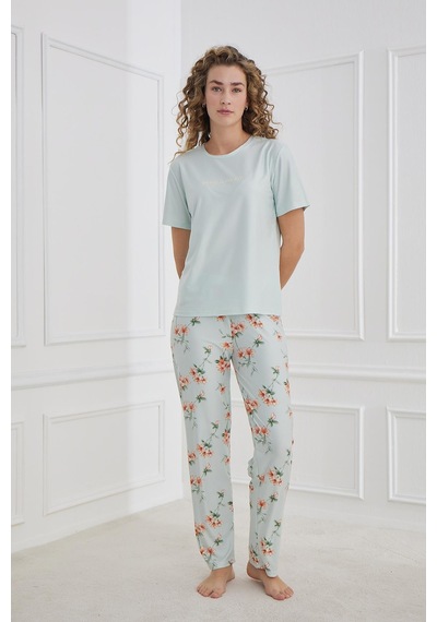 Kompedan Kadın Çiçek Desenli Bisiklet Yaka Pijama Takım Mint 30102-1286 Mint Kompedan Kadın Çiçek Desenli Bisiklet Yaka Pijama Takım Mint 30102-1286 Mint