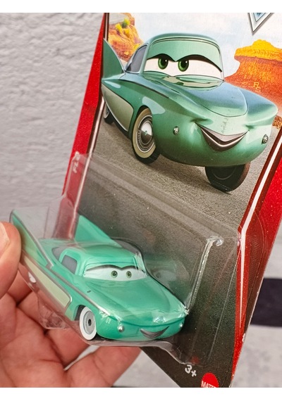 Disney Pixar Cars Radiator 20.yıl Özel Seri Flo Çok Renkli