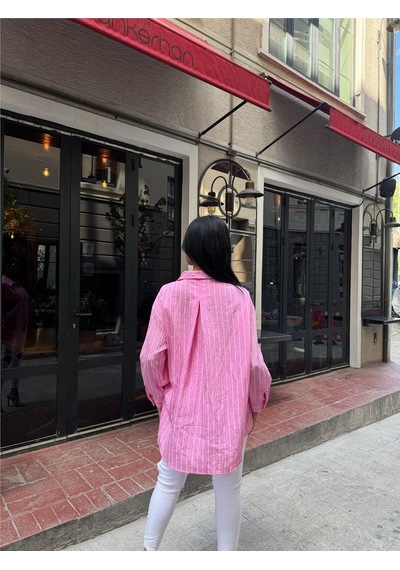 WeShaya Pembe Çizgili Oversize Düğmeli Gömlek Pembe