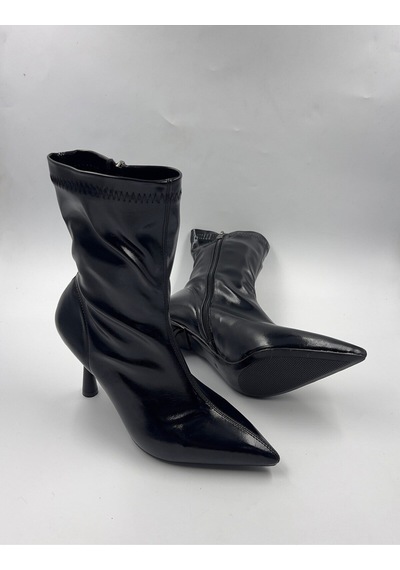 Dabab Shoes Kadın Marya Siyah Kırışık Rugan Streç Yandan Fermuar Sivri Burun İnce Topuklu Bot Dabab Shoes Kadın Marya Siyah Kırışık Rugan Streç Yandan Fermuar Sivri Burun İnce Topuklu Bot