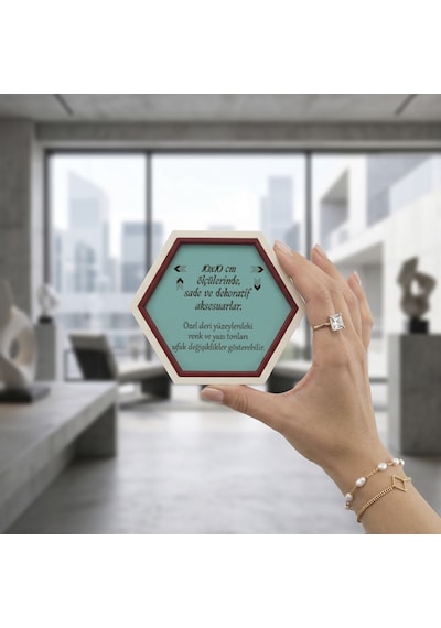 Manevi Esintili Allah C.c. Temalı Dekoratif Obje, Minimalist Yaşam Alanları İçin Şık Tasarım 10x10 Cm, Sarı