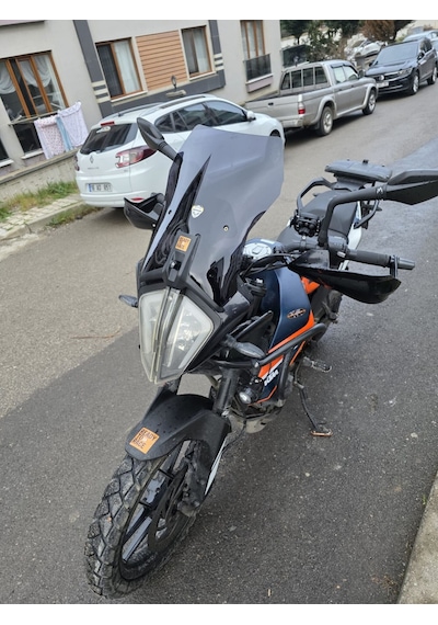 Motocam Ktm 250 Adv Ön Cam 2020-2024 Model 44cm Siyah Renkli 3mm Aparatsızdır
