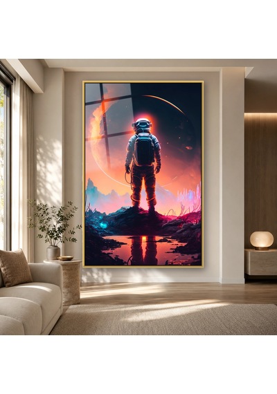 Kızıl Gezegende Duran Astronot Gold Çerçeveli Cam Tablo