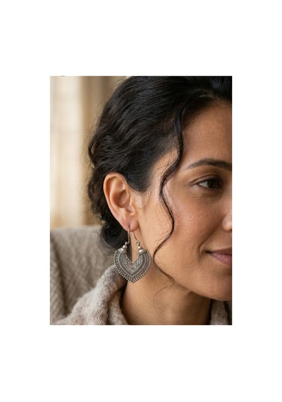 Lunarie Gümüş Vintage Etnik Bohem Kalp Sallantılı Küpe