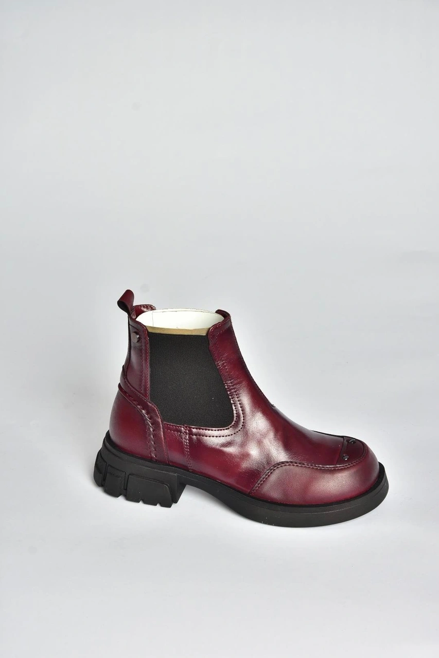 Fox Shoes V312402609 Bordo Kalın Tabanlı Lastik Detaylı Kadın Bot Bordo-suni Deri