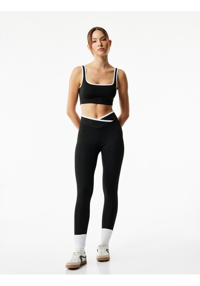 Koton Kare Yaka Slim Fit Askılı Sporcu Sütyeni Siyah 6wak30045nk Siyah