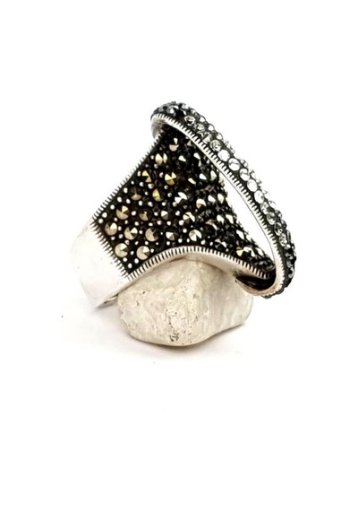 Swarovski Taşlı Markazit Taş Detaylı Gümüş Tasarım Yüzük 19