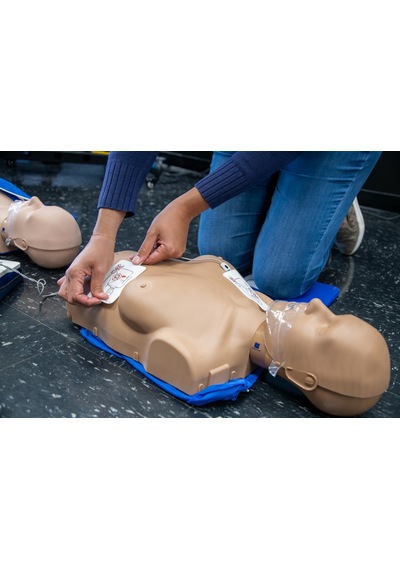 Prestan Eğitim Tipi Otomatik Eksternal Defibrilatör - Eğitim Tipi Oed Cihazı - Eğitim Defibrilatörü 01