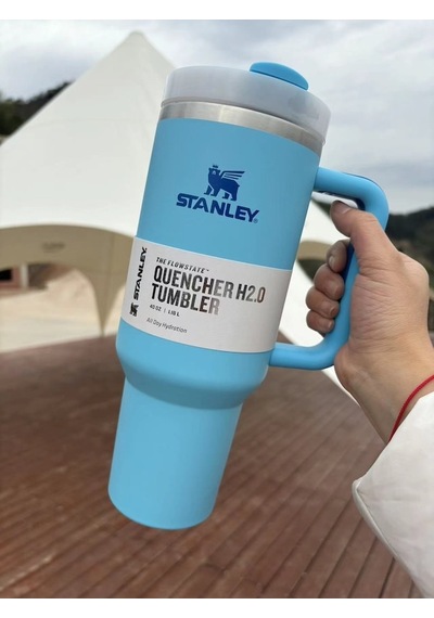 Stànley. Quencher Pipetli Paslanmaz Çelik Vakum Yalıtımlı Termos Bardak 1.18 L-mavi Mavi Stànley. Quencher Pipetli Paslanmaz Çelik Vakum Yalıtımlı Termos Bardak 1.18 L-mavi Mavi