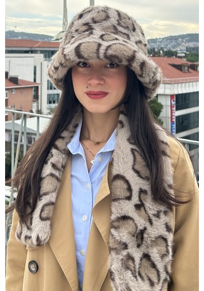 Mollycrush Kadın Leopar Desenli Peluş Şapka Atkı Takım Kışlık Model Bej Leopar