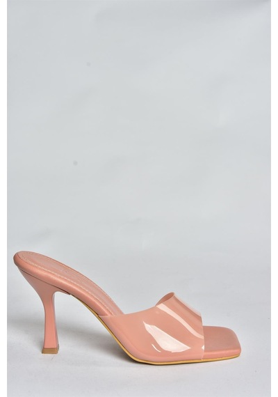 Fox Shoes Pudra Şeffaf Görünümlü Kalın Topuklu Kadın Terlik P590033209