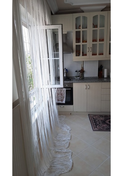 İp Model Beyaz Renk İp Perde 190 Cm En 280 Cm Boy 2 Mm Şeritler Halinde Hazır İp Perde Beyaz