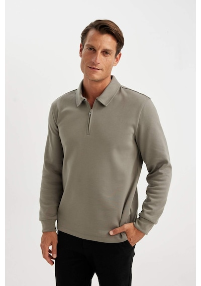 DeFacto Regular Fit Polo Yaka Yarım Fermuarlı Basic Düz Sweatshirt D2279AX24AUGR308
