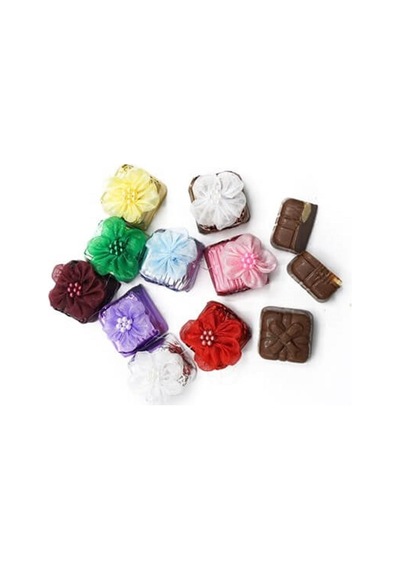 Çiçek Dekorlu Taşlı Sütlü Çikolata 800g