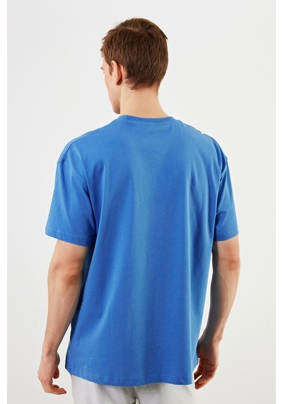Leo Erkek Oversize Tshirt Pamuk Bisiklet Yaka Baskı Detaylı Basic Tişört Mtlce82 Mavi