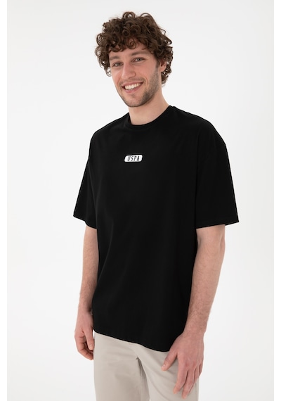 U.S. Polo Assn. Erkek Oversize Fit Bisiklet Yaka Siyah Tişört 50305923-VR046 U.S. Polo Assn. Erkek Oversize Fit Bisiklet Yaka Siyah Tişört 50305923-VR046