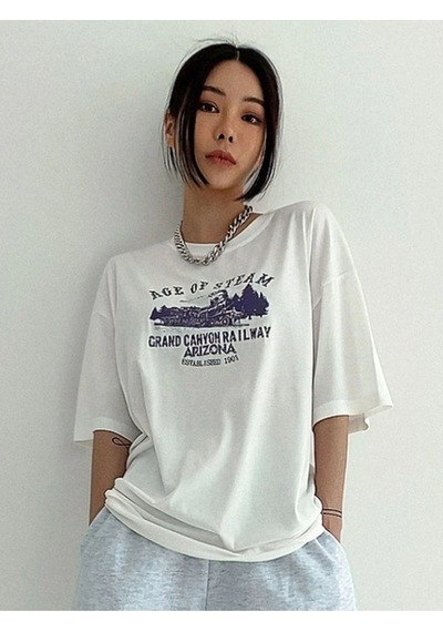 Flood Of Style Kadın Beyaz Age Of Steam Baskılı Oversize Bisiklet Yaka Tshirt