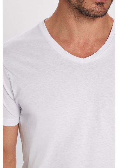 Tudors Erkek Slim Fit Dar Kesim Pamuk Yumuşak Dokulu Beyaz V Yaka Tişört-32119 Beyaz
