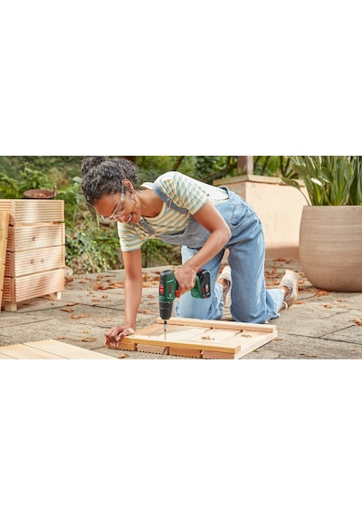 Bosch EasyDrill 18V-40 1.5Ah Çift Akü Matkap + 241 Parça Aksesuar Seti