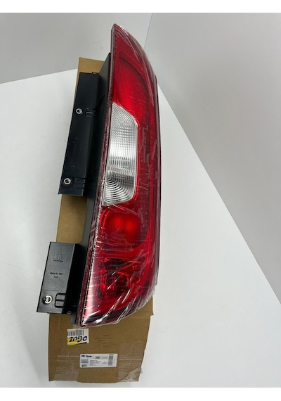 Stop Lambası Sağ Doblo 15 Yana Açılan Kapı 52044715