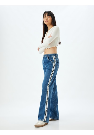Koton Düz Paça Kot Pantolon Şerit Detaylı Düğmeli Normal Bel Pamuklu - Longer Straight Jeans Koyu İndigo 5wal40159md Koyu İndigo Koton Düz Paça Kot Pantolon Şerit Detaylı Düğmeli Normal Bel Pamuklu - Longer Straight Jeans Koyu İndigo 5wal40159md Koyu İndigo