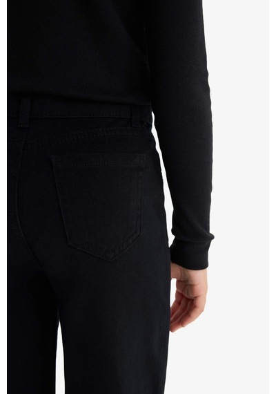 Defacto Kız Çocuk Straight Fit Geniş Bol Paça Cepli Pamuklu Okul Pantolonu C9471a825aubk27 Siyah