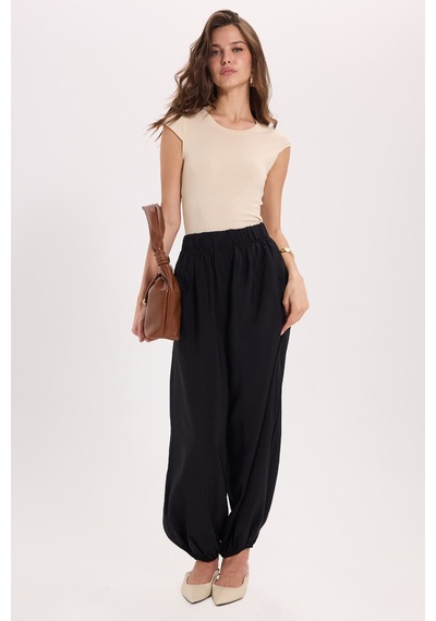 Tudors Kadın Slim Fit Dar Kesim Pamuklu Likralı Bisiklet Yaka Ay Kol Sarı Tişört-51122