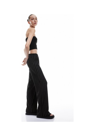 Koton Beli Bağcıklı Çizgili Düz Uzun Paça Pantolon Siyah Çizgili 5sal40067ık Siyah Çizgili Siyah Koton Beli Bağcıklı Çizgili Düz Uzun Paça Pantolon Siyah Çizgili 5sal40067ık Siyah Çizgili Siyah