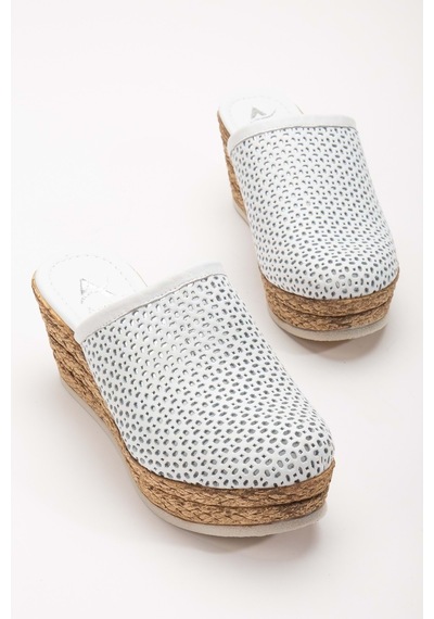 Analin Shoes Kadın Hakiki Deri Burnu Kapalı Dolgu Topuk Terlik Beyaz