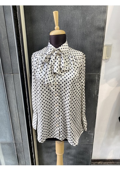 Pera Moda Puantiye Desenli Paris Fularlı Gömlek Siyah