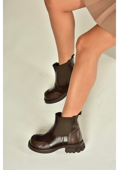 Fox Shoes V312402609 Kahverengi Kalın Tabanlı Lastik Detaylı Kadın Bot Kahverengi