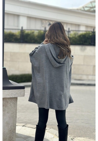 WeShaya Kadın Gri Kapüşonlu, Asimetrik Kesim, Akrilik Kumaş, Salaş-oversize Panço Kazak Gri