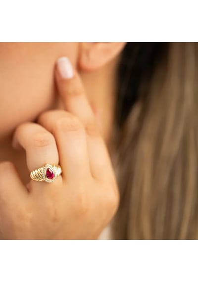 Burgulu Şövalye Yüzük Damla Ruby Taşlı T13075 Renkli