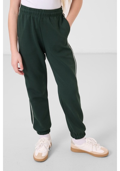 Tommylife Ekru-çam Yeşil O Yaka Baskılı Lastik Paçalı Standart Fit Kız Çocuk Eşofman Takım - 75186 Ekru/çam Yeşil Ekru - Çam Yeşil