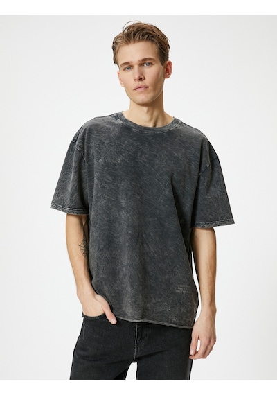 Koton Oversize Tişört Yıkamalı Bisiklet Yaka Kısa Kollu Antrasit 4Sam10314Hk 4Sam10314Hk931 Antrasit Koton Oversize Tişört Yıkamalı Bisiklet Yaka Kısa Kollu Antrasit 4Sam10314Hk 4Sam10314Hk931 Antrasit
