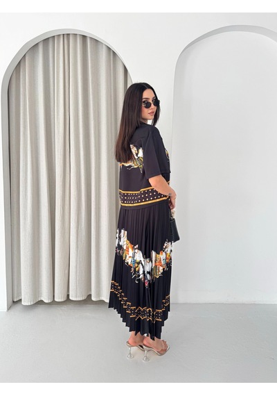 Asprinfashion Plise Etekli Baskılı Bayan Gömlek Etek Takım Siyah