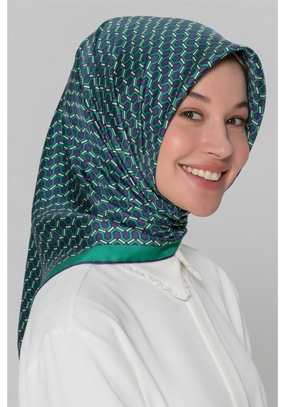 Armine Özel Nostalji Serisi Sura İpek Eşarp Modelleri 8401DS-90