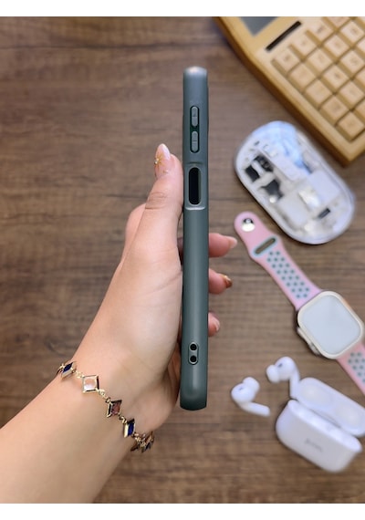 Samsung Galaxy A25 Uyumlu Premium Deri Dokulu Darbelere Karşı Dayanıklı Nazal Silikon Kılıf Haki