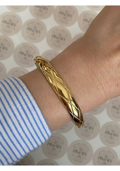 Pinery Jewels Çizgili Gold Modern Paslanmaz Çelik Kelepçe Bileklik -günlük Ve Ö Altın