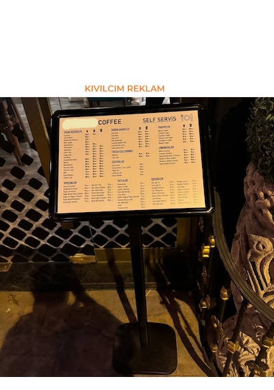 Siyah A3 Ayaklı Çift Yön Dikey Ve Yatay Ayarlanabilir Yönlendirme Menü Panosu -