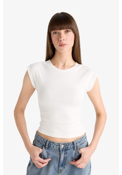 Defacto Slim Fit Dar Kesim Bisiklet Yaka Basic Düz Modal Kısa Kollu Tişört F0685ax25auer105 Ekru
