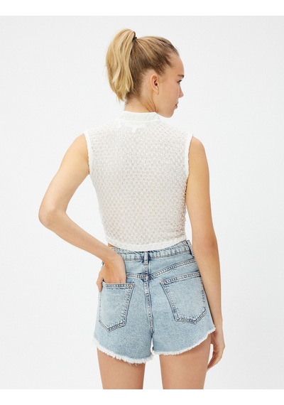 Koton Crop Atlet Pencere Detaylı Bağlamalı Dokulu Ekru 3sal30107ık 3SAL30107IK010