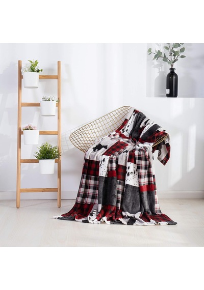 Velvet Touch Ultra Peluş Noel Tatili Baskılı Polar Battaniye-127 X 152 Cm, Paket , Yama İşi Çok Renkli