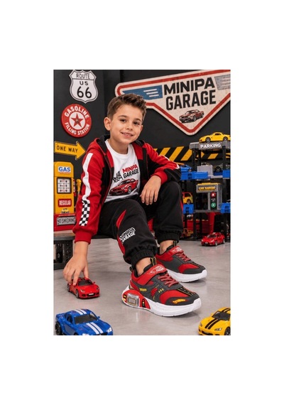Minipa Garage Kırmızı Erkek Çocuk Garaj Tabanlı Çift Metal Arabalı Ortopedik Spor Ayakkabı Minipa Garage Kırmızı Erkek Çocuk Garaj Tabanlı Çift Metal Arabalı Ortopedik Spor Ayakkabı