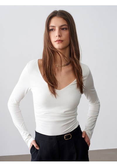 Dilvin 32780 V Yaka Büzgülü Top-ekru Ekru