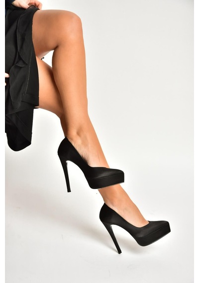 Fox Shoes Y246221604 Siyah Kumaş İnce Topuklu Kadın Ayakkabı