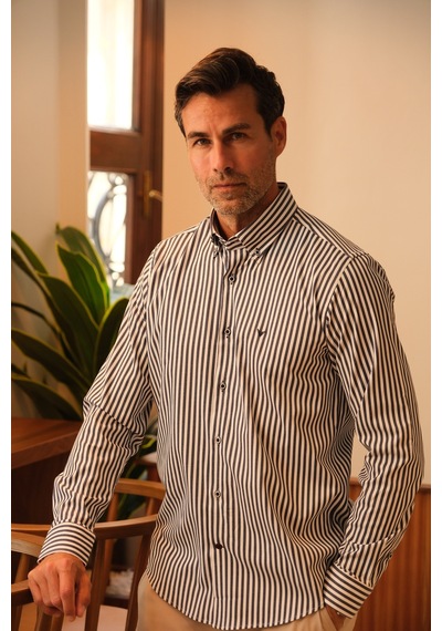 Slim Fit Uzun Kol Likralı Çizgili Yaka Düğmeli Hediye Kutulu Erkek Gömlek Fs-003669 - Lacivert-2434