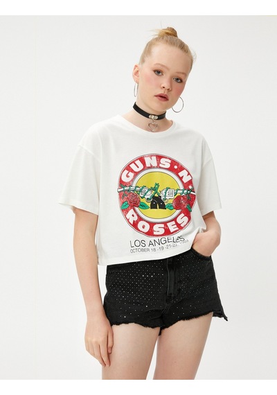 Koton Guns N Roses Tişört Baskılı Lisanslı Crop Pamuklu Ekru 3sal10602ık 3SAL10602IK010 Ekru