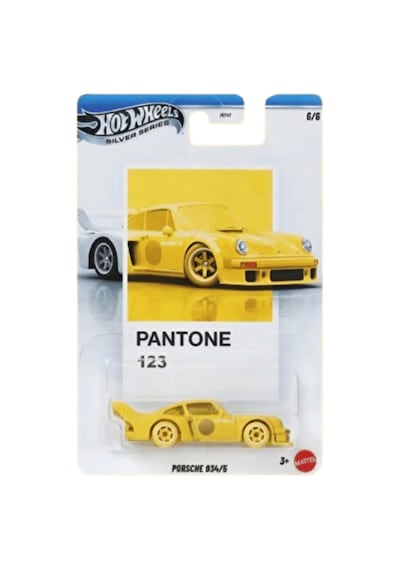 Hot Wheels Porsche 934/5 - Hw Pantone Serisi Sarı 1/64 Diecast Model Araba Çok Renkli